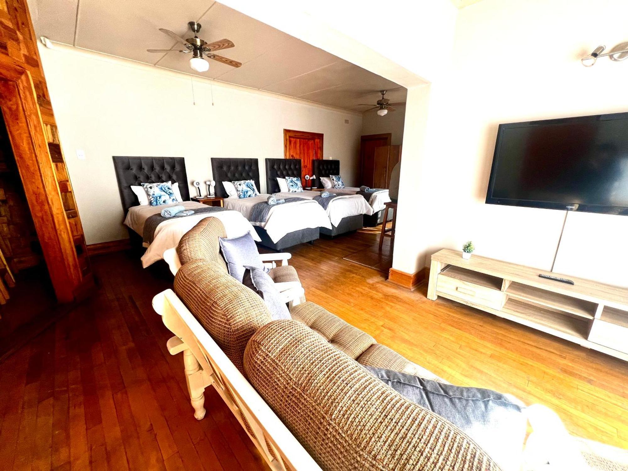 Nkwasi Lodge 파리스 외부 사진